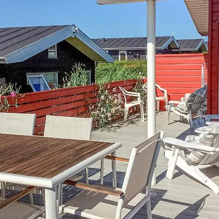 Vakantiehuis Nice In W/ 3 Bedrooms Tranekær